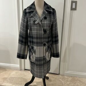 TF Teenflow Mixed Black & Ivory Plaid Wool Coat. 4